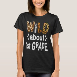 Camiseta Salvaje sobre 1er Grado Bienvenido Byck Al Colegio
