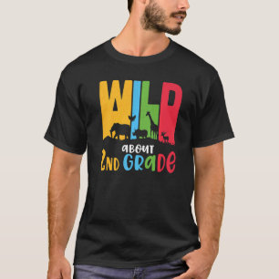 Camiseta Salvaje sobre segundo grado de corte de segundo gr