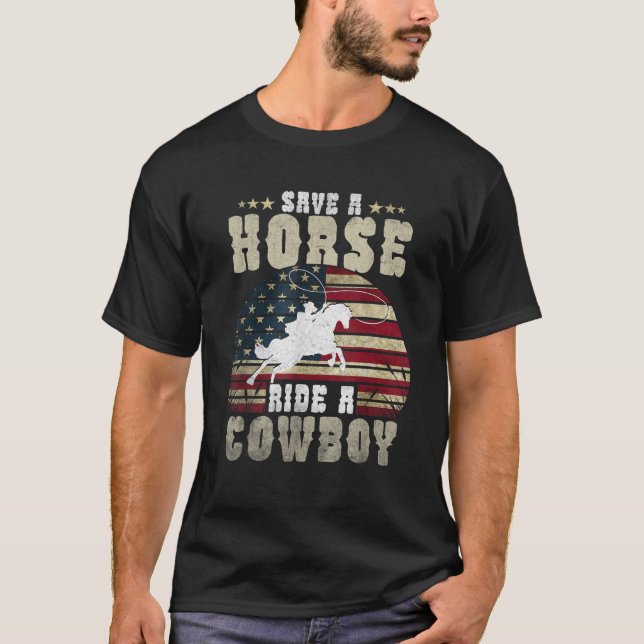 Camiseta Salven a un caballo montado en un divertido caball (Anverso)