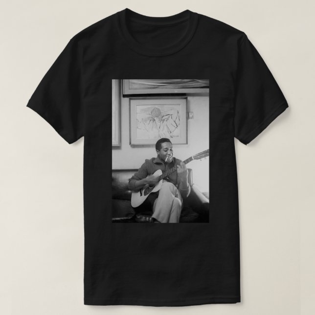 Camiseta Sam Cooke Jugando Poster de guitarra (Diseño del anverso)