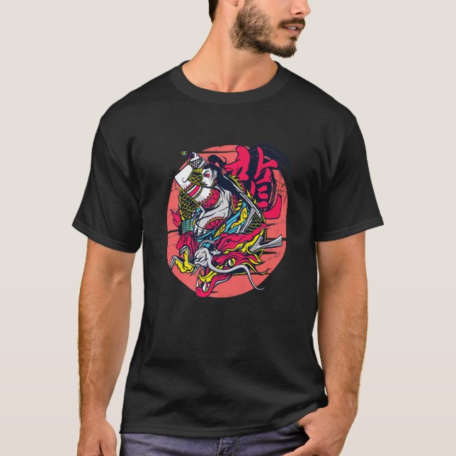 Camiseta Samurai Girl Dragon Warrior Ninja Japanese Katana  (Anverso)