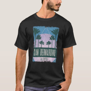 Camiseta San Bernardino California CA Vaporwave Retro Antig
