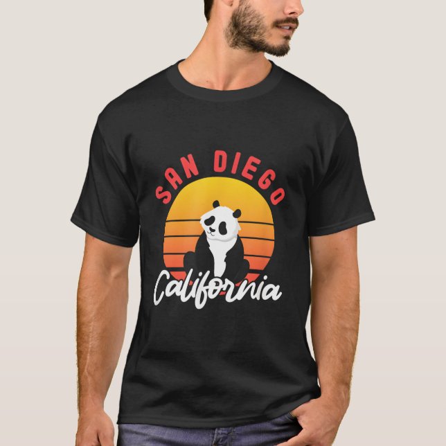 Camiseta San Diego California Panda Bear (Anverso)