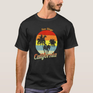 Camiseta San Diego California Retro Tropical Palm Trees Vac