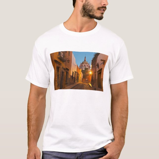 Camiseta San Miguel de Allende, México. Crédito como:Nancy (Anverso)