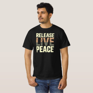 Camiseta Sanar del trauma tipografía minimalista