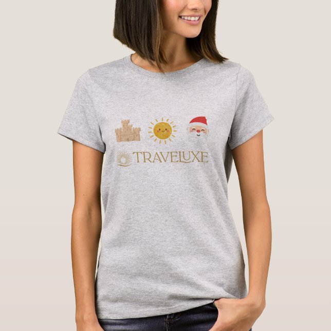Camiseta Sand, Sun & Santa – Traveluxe (Anverso)