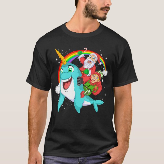 Camiseta santa and elf riding narwhal (Anverso)