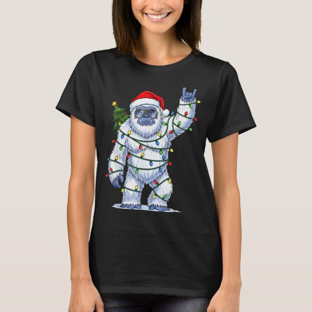 Camiseta Santa Bigfoot Christmas Tree Xmas Lights Funny Sas (Anverso)