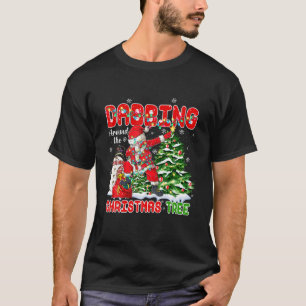 Camiseta Santa Dabbing en torno al árbol de Navidad Snowman