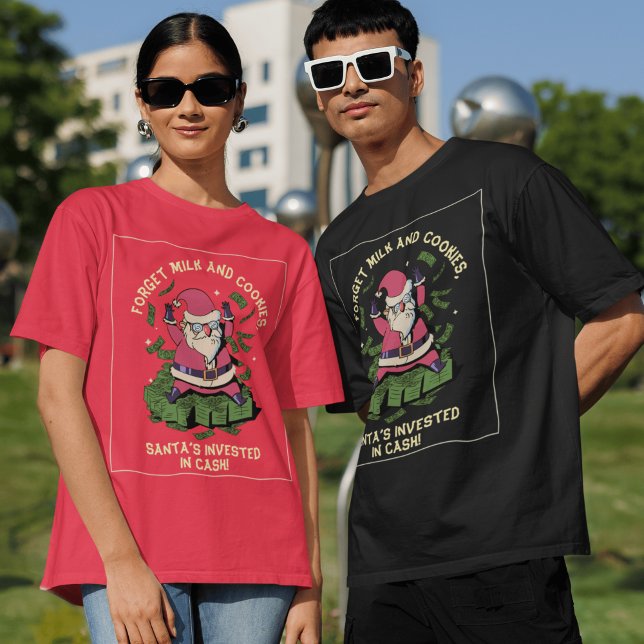 Camiseta Santa Ilustrada sentada en una foto de Navidad (Subido por el creador)