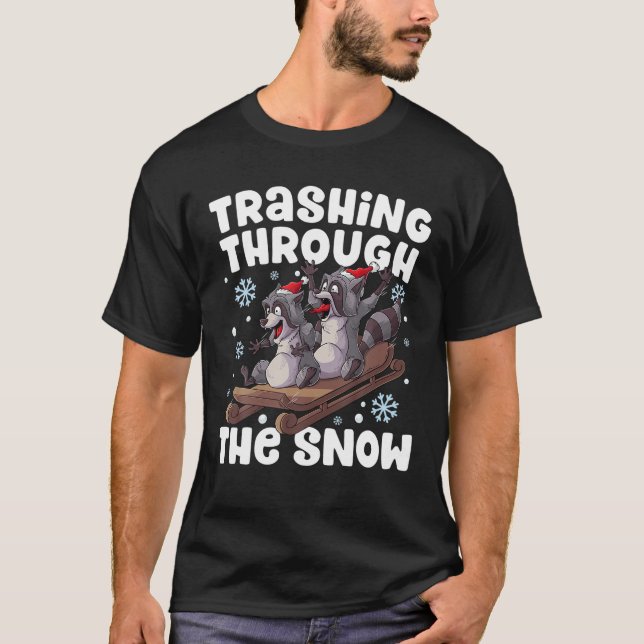 Camiseta Santa Racoon Arruinando a través de la Nieve A Cri (Anverso)