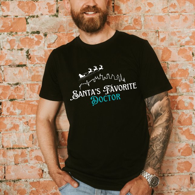 Camiseta Santa's Favorite Doctor: Festive Christmas Tee (Subido por el creador)