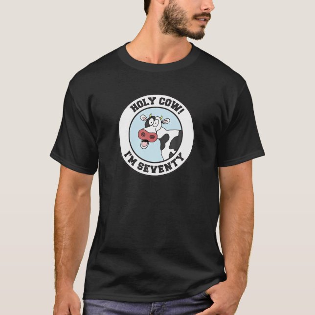 Camiseta Santo Vaca Tengo 70 Abundantes 70 Años (Anverso)