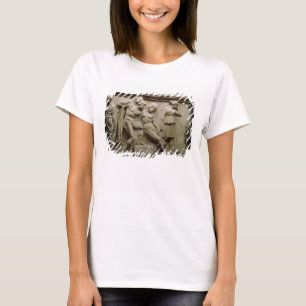 Camiseta Sarcófago griego con una escena que muestra la