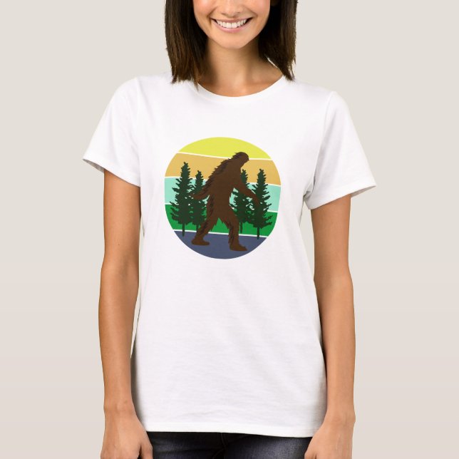 Camiseta Sasquatch Believer | Pie grande del atardecer (Anverso)