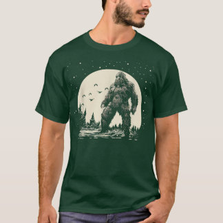 Camiseta Sasquatch por la noche con luna llena y estrellas