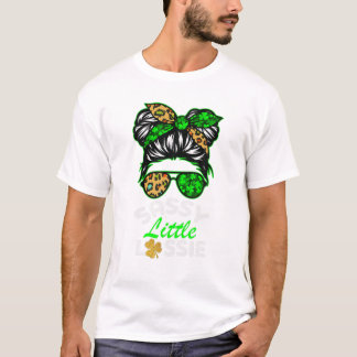 Camiseta Sassy Little Lassie Leopard Shamrock Bun Hair Patr