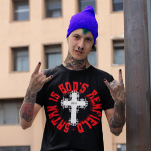 CAMISETA SATÁN ES LA SANGRIENTA SANGRE DE DIOS HALLOWEEN T-