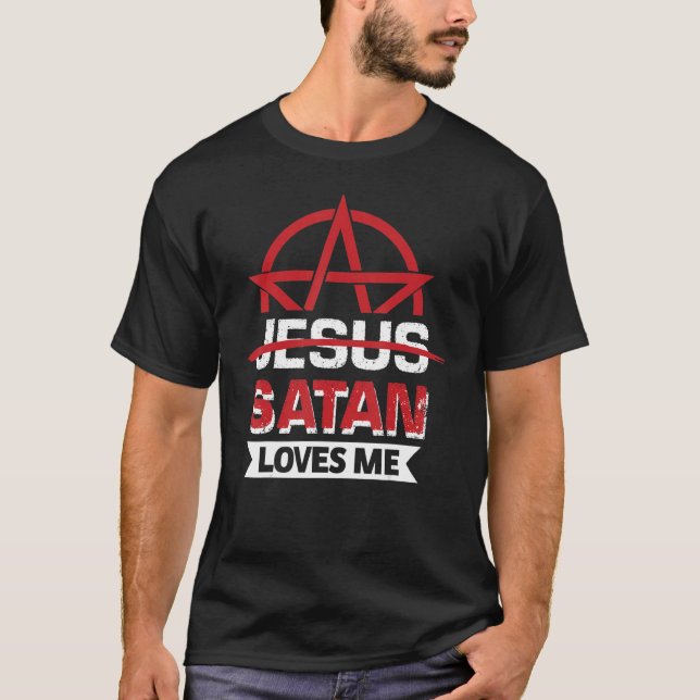 Camiseta Satan me ama orgullo gótico (Anverso)