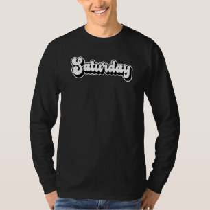 Camiseta Saturday Retro Vintage 80s90s Simple Weekend Text