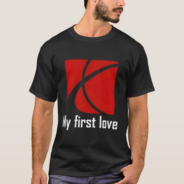 Camiseta Saturn First Love Auto Carros (Anverso)