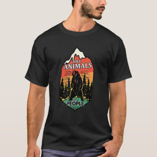 Camiseta Save Animals Eat People Bear Forest Camping Hiking
