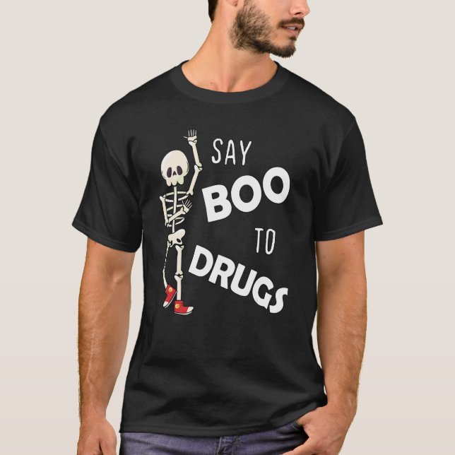 Camiseta Say Boo To Drugs Red Ribbon Week  Skeleton Hallowe (Anverso)