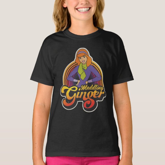 Camiseta Scooby-Doo | "Meddling Ginger" Daphne (Anverso)