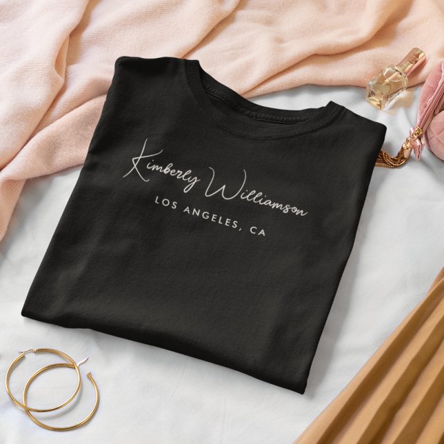 Camiseta Script de firma empresarial de moda Negro (Empower your name in our signature script as your logo and brand identity)
