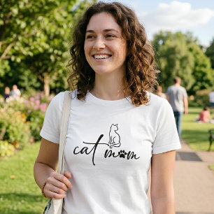 Camiseta Script de Mamá Gata Minimalista con Huella de Garr
