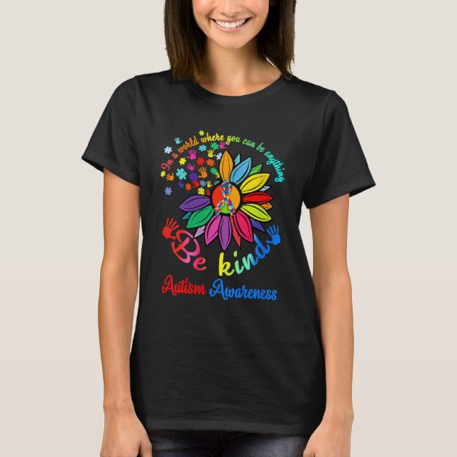 Camiseta Sé amable autismo Conciencia Rompecabezas de flor  (Anverso)