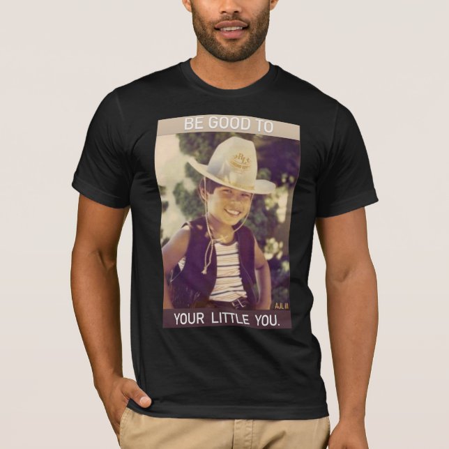 Camiseta Sé bueno con tu pequeño (Anverso)