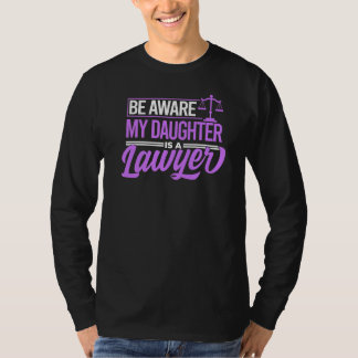 Camiseta Sé consciente de mi hija, la abogada mamá Premium