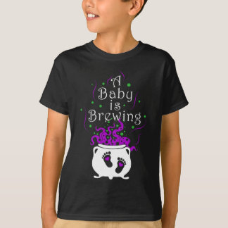 Camiseta Se está preparando un bebé
