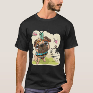 Camiseta Sé Fiero Perro Pug tribal Lindo con plumas Clásico