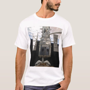 Camiseta Se libera el telescopio espacial Hubble