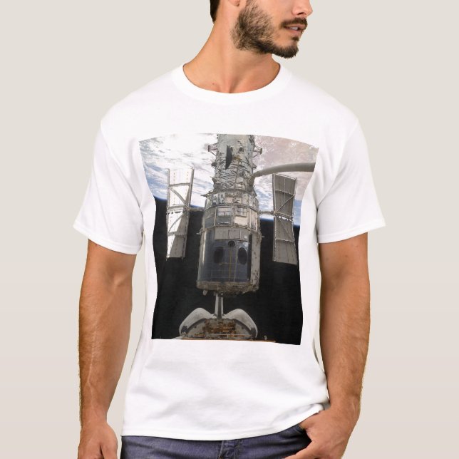 Camiseta Se libera el telescopio espacial Hubble (Anverso)