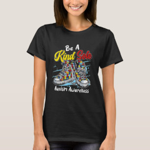 Camiseta Sé una especie de autismo, entereza, zapatillas de