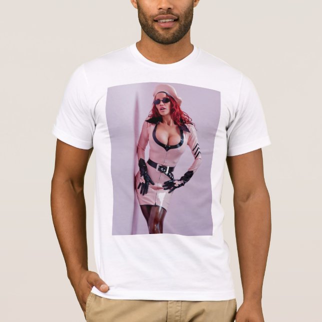 CAMISETA - Seargent rosado - Bianca Beauchamp (Anverso)