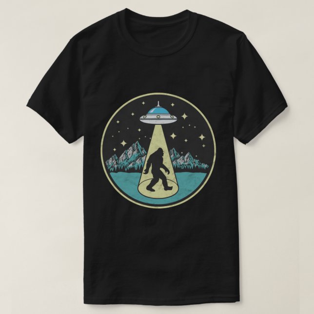 Camiseta ¡Secuestro De Pie Grande! Ajedrez de saquatch y OV (Diseño del anverso)