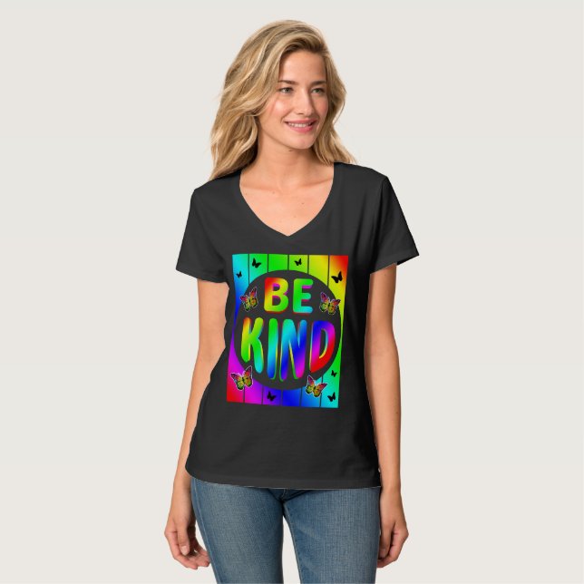 CAMISETA SED COLOREADO ARCOÍRIS MARIPOSAS (Anverso completo)