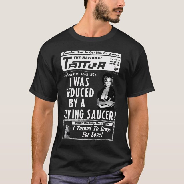 Camiseta Seducado por un Ufo (Anverso)