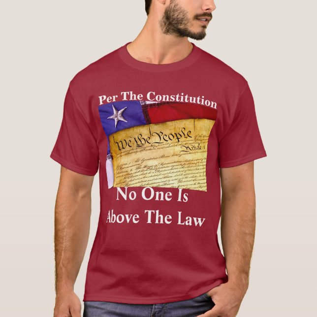 Camiseta "Según La Constitución, Nadie Está Por Encima De L (Anverso)