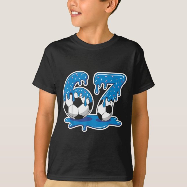 Camiseta Seis Siete Fútbol Helado Goteo Diseño Divertido (Anverso)