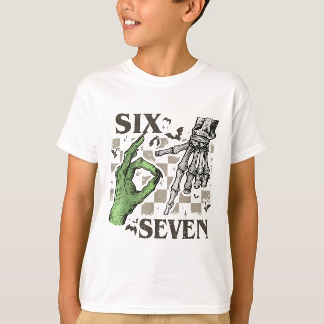 Camiseta Seis Siete Señal de Mano de Esqueleto Meme Hallowe (Anverso)