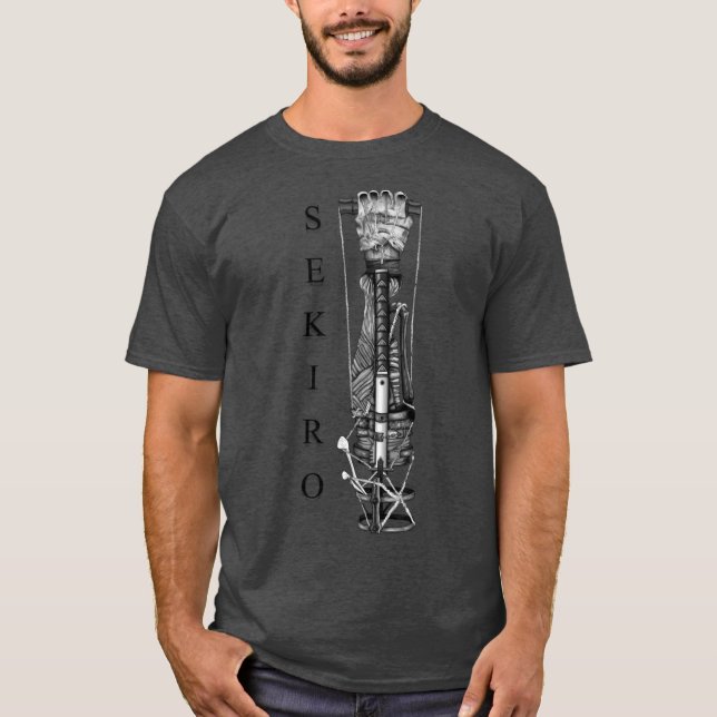 Camiseta Sekiro wolf arm retro family (Anverso)