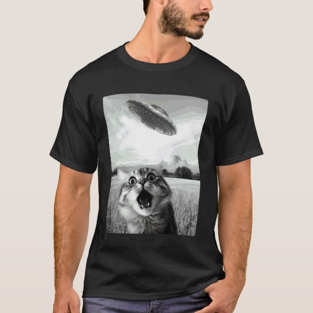 Camiseta Selfie de gato con ovni (Anverso)