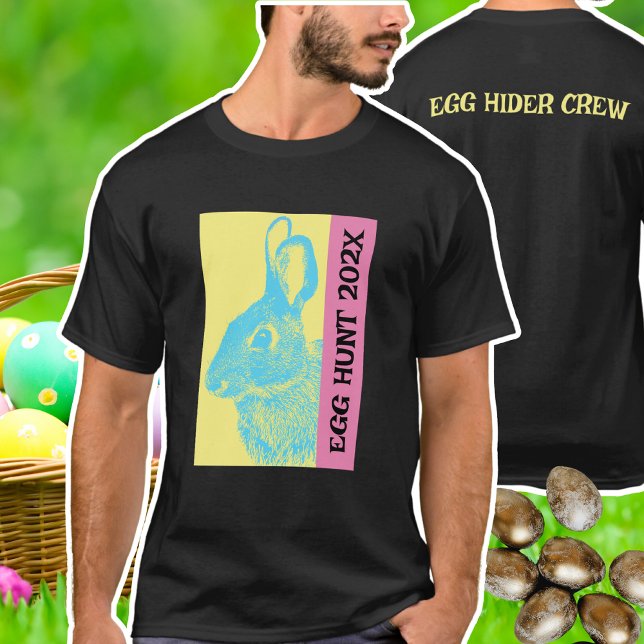 Camiseta Semana Santa de la Caza de Huevos Oficial Retro Co (Egg Hunt Hider Retro Bunny Rabbit Customizable Text Black T-shirt sizes for everyone in your family)
