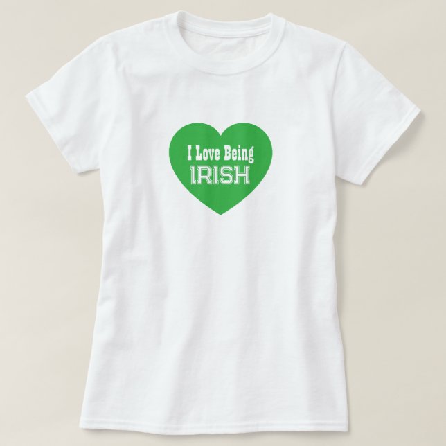 Camiseta Sencillo Día de San Patricio Verde me encanta ser  (Diseño del anverso)
